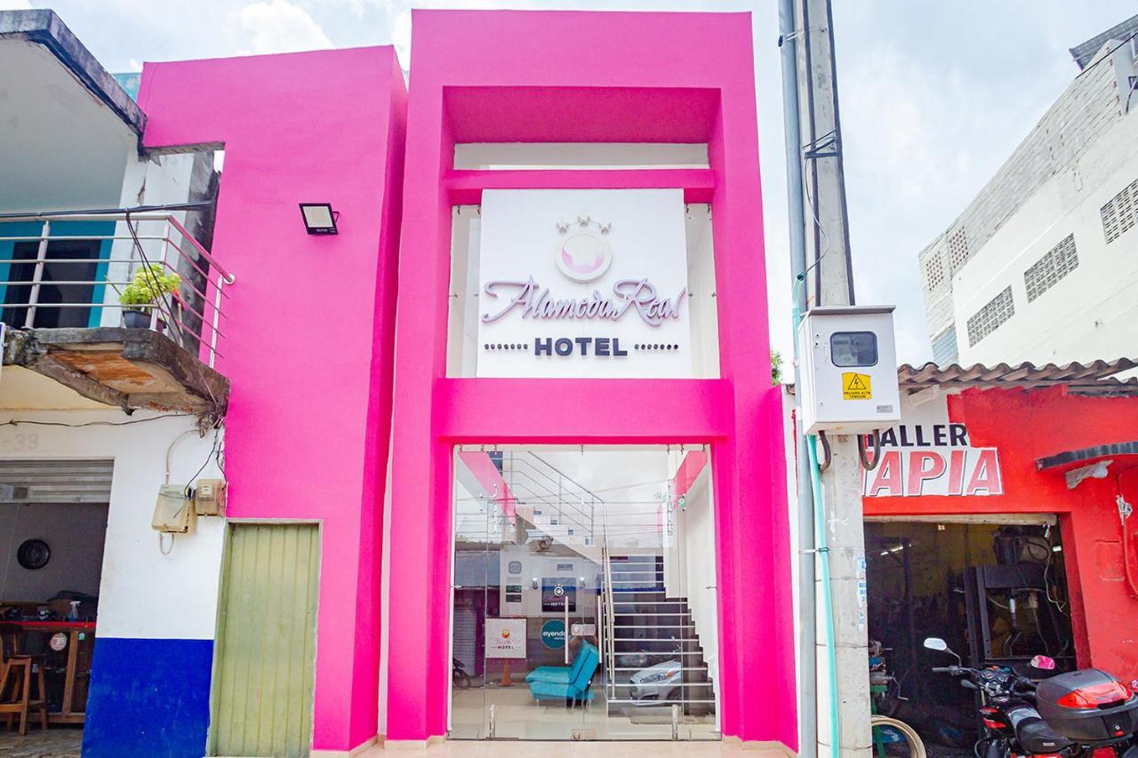 Ayenda Alameda Real Hotell Montería Exteriör bild